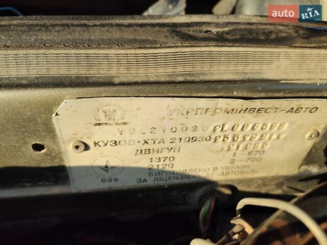 Серый ВАЗ 2109, объемом двигателя 1.5 л и пробегом 138 тыс. км за 2000 $, фото 5 на Automoto.ua