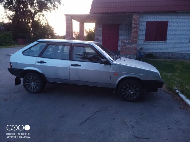 Серый ВАЗ 2109, объемом двигателя 0 л и пробегом 141 тыс. км за 1500 $, фото 1 на Automoto.ua