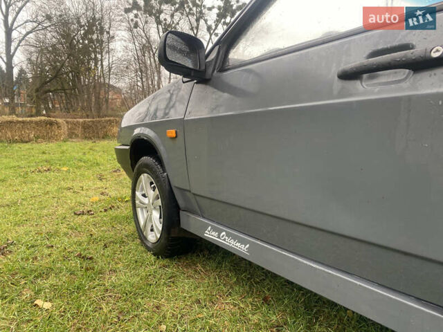 Серый ВАЗ 2109, объемом двигателя 1.5 л и пробегом 102 тыс. км за 1150 $, фото 2 на Automoto.ua