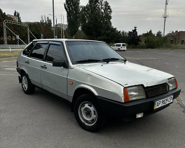 Серый ВАЗ 2109, объемом двигателя 1.5 л и пробегом 300 тыс. км за 2000 $, фото 4 на Automoto.ua