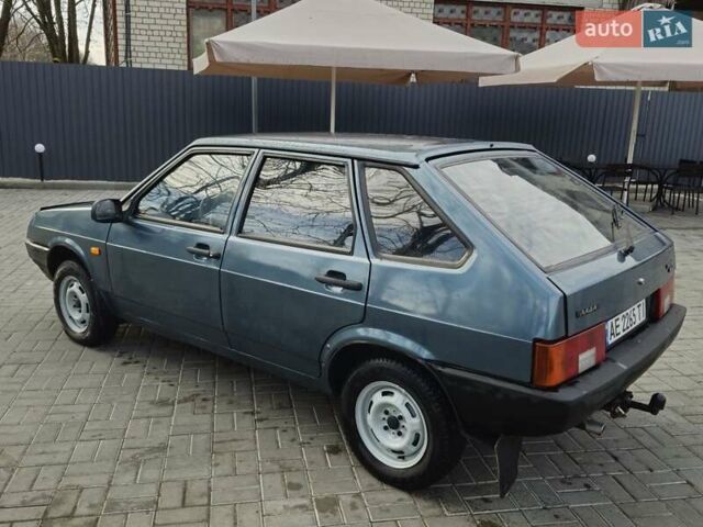 Серый ВАЗ 2109, объемом двигателя 1.5 л и пробегом 230 тыс. км за 1350 $, фото 3 на Automoto.ua