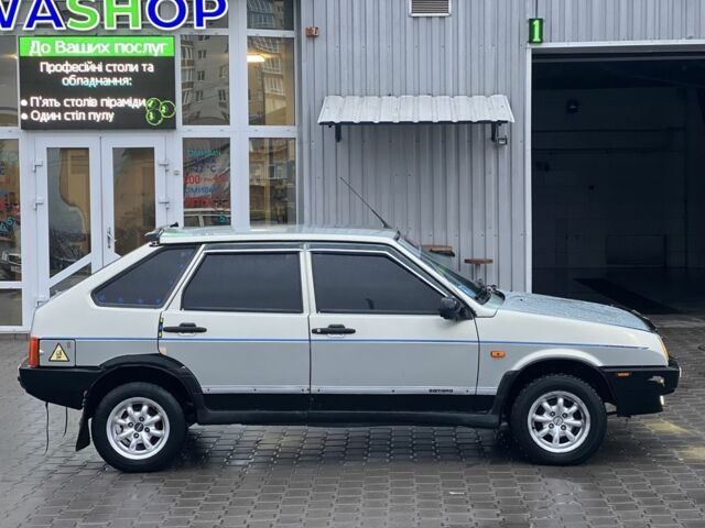 Сірий ВАЗ 2109, об'ємом двигуна 1.5 л та пробігом 213 тис. км за 950 $, фото 6 на Automoto.ua