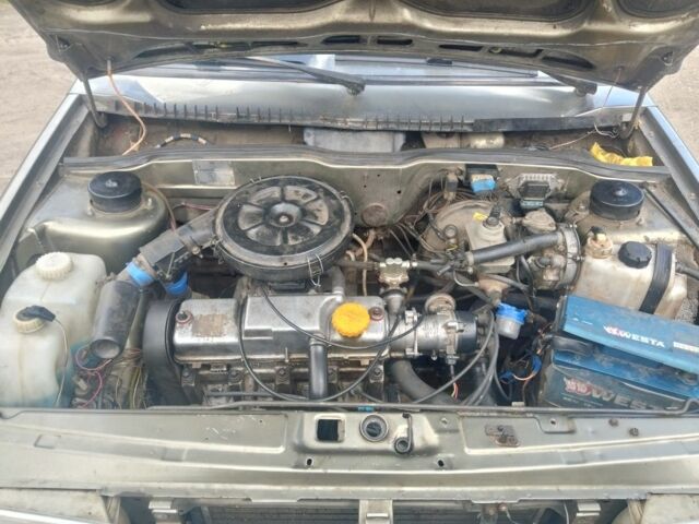 Сірий ВАЗ 2109, об'ємом двигуна 1.5 л та пробігом 200 тис. км за 851 $, фото 8 на Automoto.ua