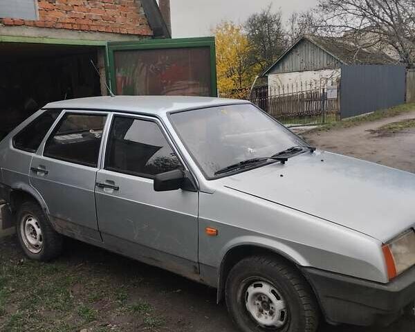 Серый ВАЗ 2109, объемом двигателя 1.5 л и пробегом 200 тыс. км за 1200 $, фото 3 на Automoto.ua