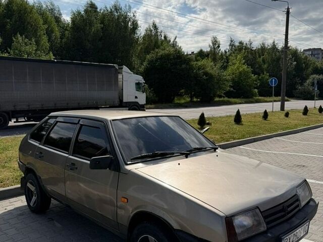 Серый ВАЗ 2109, объемом двигателя 1.5 л и пробегом 213 тыс. км за 950 $, фото 6 на Automoto.ua