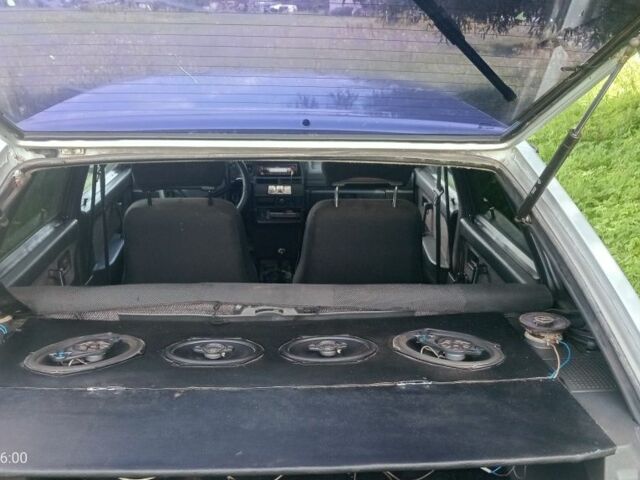 Сірий ВАЗ 2109, об'ємом двигуна 1.5 л та пробігом 250 тис. км за 1000 $, фото 3 на Automoto.ua