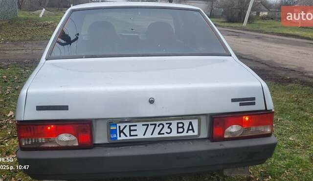 Серый ВАЗ 2109, объемом двигателя 1.5 л и пробегом 200 тыс. км за 1850 $, фото 4 на Automoto.ua