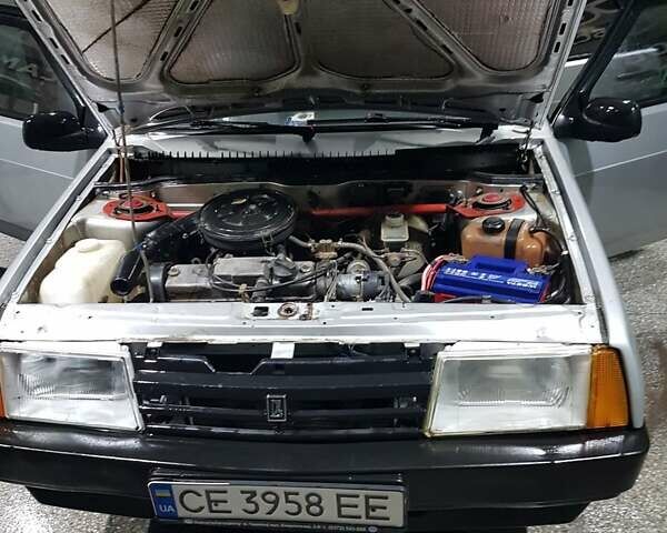 ВАЗ 2109 2003 в Черновцах на Automoto.ua Серый ВАЗ 2109, объемом двигателя 1.5 л и пробегом 200 тыс. км за 2100 $, фото 7 на Automoto.ua