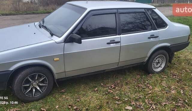 Серый ВАЗ 2109, объемом двигателя 1.5 л и пробегом 200 тыс. км за 1850 $, фото 1 на Automoto.ua