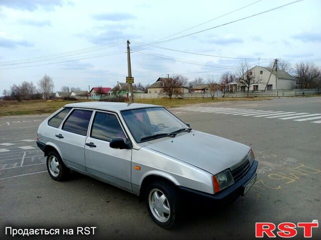 Серый ВАЗ 2109, объемом двигателя 16 л и пробегом 160 тыс. км за 1750 $, фото 3 на Automoto.ua