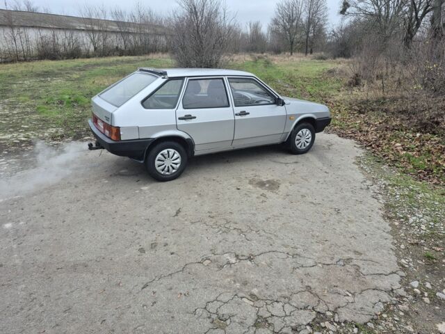 Серый ВАЗ 2109, объемом двигателя 0 л и пробегом 10 тыс. км за 1350 $, фото 2 на Automoto.ua