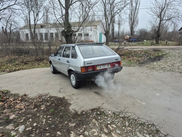 Серый ВАЗ 2109, объемом двигателя 0 л и пробегом 10 тыс. км за 1350 $, фото 4 на Automoto.ua