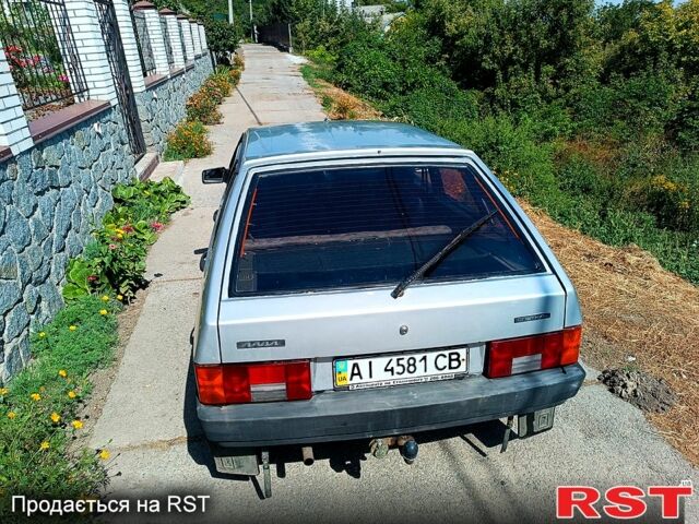 Серый ВАЗ 2109, объемом двигателя 1.5 л и пробегом 277 тыс. км за 1100 $, фото 2 на Automoto.ua