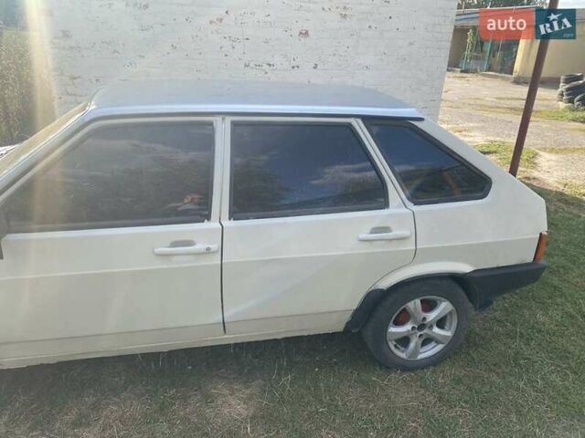 Серый ВАЗ 2109, объемом двигателя 1.5 л и пробегом 307 тыс. км за 1200 $, фото 2 на Automoto.ua