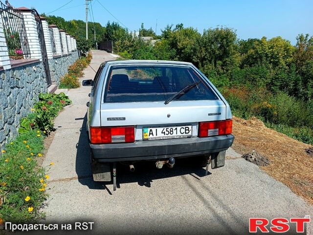 Серый ВАЗ 2109, объемом двигателя 1.5 л и пробегом 277 тыс. км за 1100 $, фото 1 на Automoto.ua