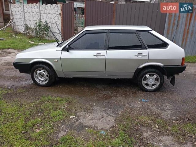 Серый ВАЗ 2109, объемом двигателя 1.5 л и пробегом 250 тыс. км за 1600 $, фото 6 на Automoto.ua