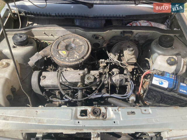 Сірий ВАЗ 2109, об'ємом двигуна 1.5 л та пробігом 219 тис. км за 2000 $, фото 10 на Automoto.ua