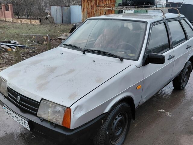 Серый ВАЗ 2109, объемом двигателя 0 л и пробегом 182 тыс. км за 1305 $, фото 6 на Automoto.ua