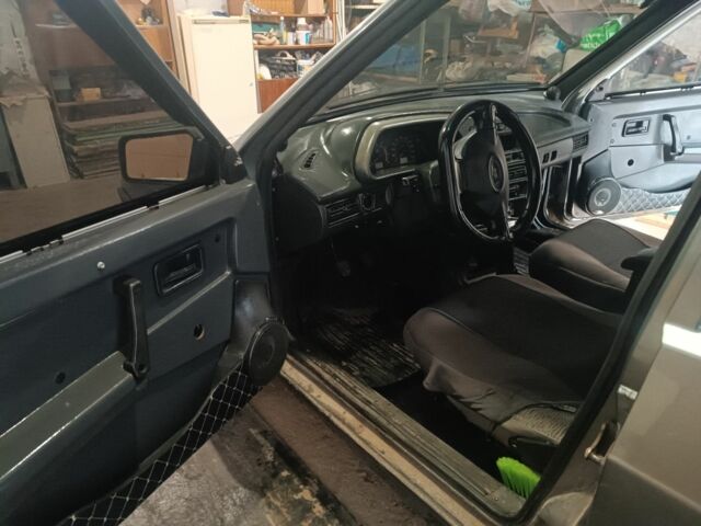 Серый ВАЗ 2109, объемом двигателя 1.5 л и пробегом 58 тыс. км за 1200 $, фото 6 на Automoto.ua