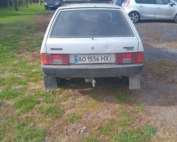 ВАЗ 2109 2003 в Мукачеве на Automoto.ua Серый ВАЗ 2109, объемом двигателя 1.5 л и пробегом 300 тыс. км за 850 $, фото 3 на Automoto.ua