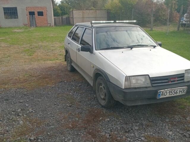 Серый ВАЗ 2109, объемом двигателя 1.5 л и пробегом 300 тыс. км за 850 $, фото 1 на Automoto.ua