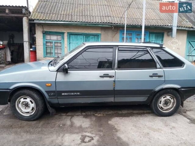 Серый ВАЗ 2109, объемом двигателя 1.5 л и пробегом 269 тыс. км за 1200 $, фото 2 на Automoto.ua