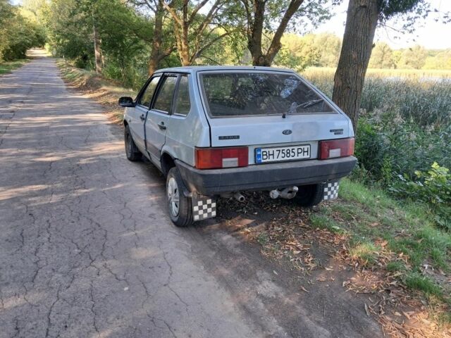 Серый ВАЗ 2109, объемом двигателя 1 л и пробегом 100 тыс. км за 650 $, фото 4 на Automoto.ua