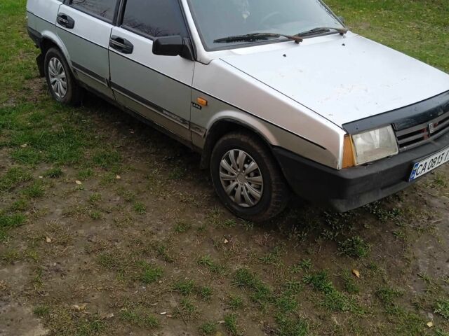 Сірий ВАЗ 2109, об'ємом двигуна 1.5 л та пробігом 230 тис. км за 1100 $, фото 2 на Automoto.ua