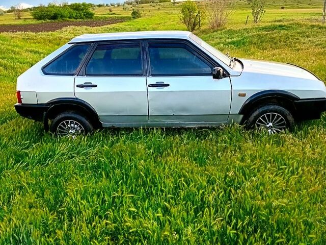 Серый ВАЗ 2109, объемом двигателя 1.5 л и пробегом 90 тыс. км за 1500 $, фото 1 на Automoto.ua