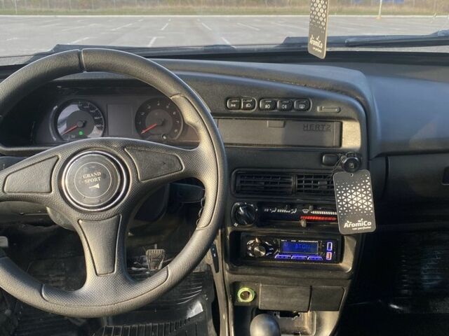 ВАЗ 2109 2004 в Запорожье на Automoto.ua Серый ВАЗ 2109, объемом двигателя 1.5 л и пробегом 45 тыс. км за 2300 $, фото 18 на Automoto.ua