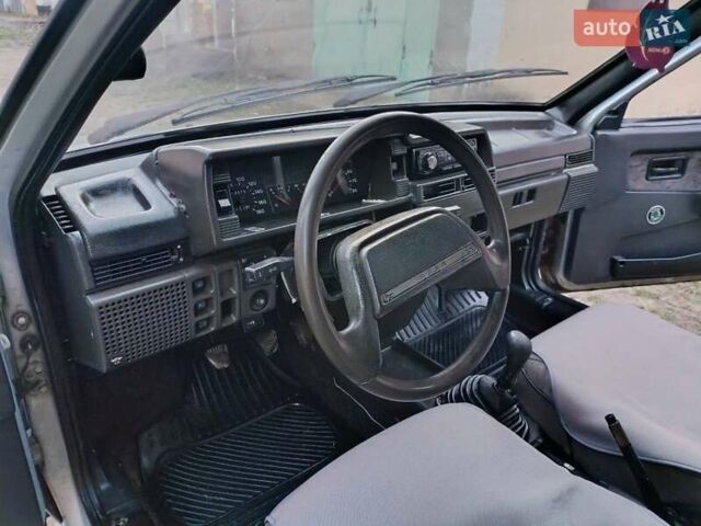 Серый ВАЗ 2109, объемом двигателя 1.5 л и пробегом 214 тыс. км за 1550 $, фото 12 на Automoto.ua