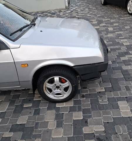 ВАЗ 2109 2004 в Николаеве на Automoto.ua Серый ВАЗ 2109, объемом двигателя 1.5 л и пробегом 180 тыс. км за 1800 $, фото 2 на Automoto.ua