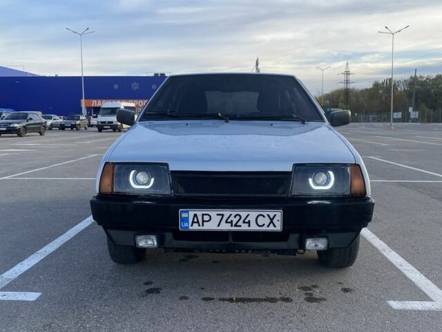 ВАЗ 2109 2004 в Запорожье на Automoto.ua Серый ВАЗ 2109, объемом двигателя 1.5 л и пробегом 45 тыс. км за 2300 $, фото 1 на Automoto.ua