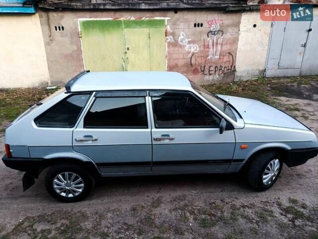 Серый ВАЗ 2109, объемом двигателя 1.5 л и пробегом 214 тыс. км за 1550 $, фото 6 на Automoto.ua