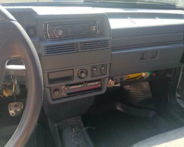 Серый ВАЗ 2109, объемом двигателя 1.5 л и пробегом 184 тыс. км за 1100 $, фото 5 на Automoto.ua