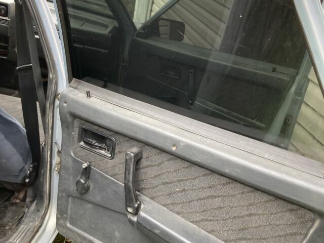 Серый ВАЗ 2109, объемом двигателя 1.5 л и пробегом 300 тыс. км за 800 $, фото 7 на Automoto.ua