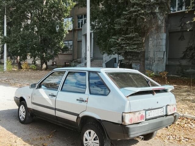 Серый ВАЗ 2109, объемом двигателя 1.5 л и пробегом 111 тыс. км за 900 $, фото 4 на Automoto.ua
