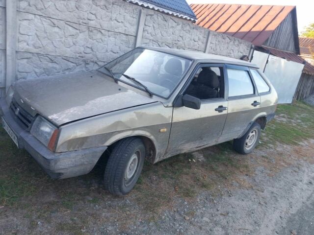 Серый ВАЗ 2109, объемом двигателя 0 л и пробегом 500 тыс. км за 900 $, фото 1 на Automoto.ua