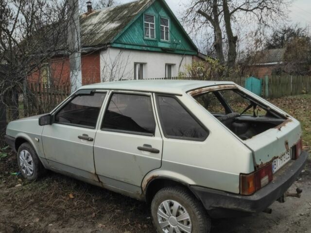 Серый ВАЗ 2109, объемом двигателя 1.5 л и пробегом 200 тыс. км за 381 $, фото 4 на Automoto.ua