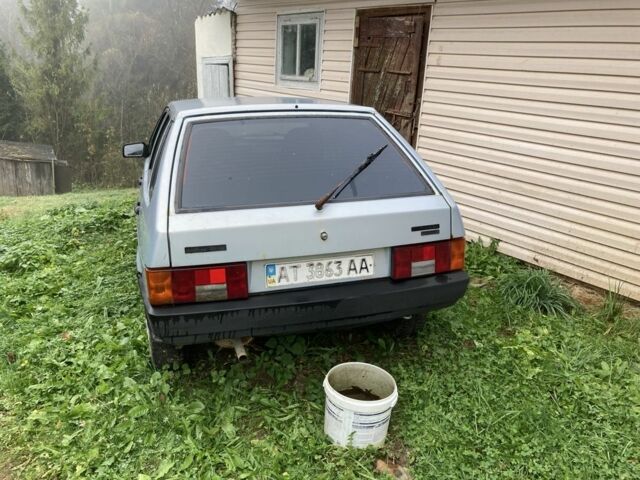 Серый ВАЗ 2109, объемом двигателя 1.5 л и пробегом 300 тыс. км за 800 $, фото 1 на Automoto.ua