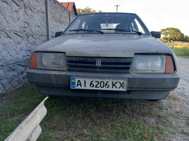 Серый ВАЗ 2109, объемом двигателя 0 л и пробегом 500 тыс. км за 900 $, фото 3 на Automoto.ua