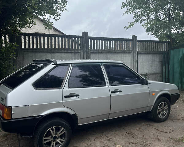 Сірий ВАЗ 2109, об'ємом двигуна 1.5 л та пробігом 150 тис. км за 1650 $, фото 3 на Automoto.ua