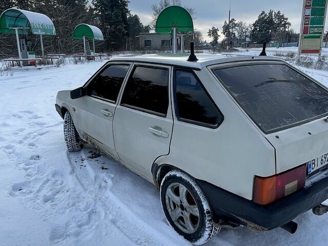 Серый ВАЗ 2109, объемом двигателя 1.6 л и пробегом 200 тыс. км за 1250 $, фото 3 на Automoto.ua