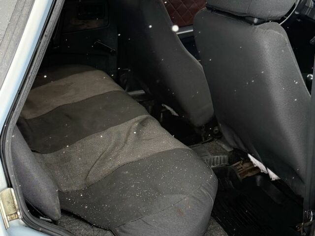 Серый ВАЗ 2109, объемом двигателя 1.5 л и пробегом 150 тыс. км за 1300 $, фото 6 на Automoto.ua