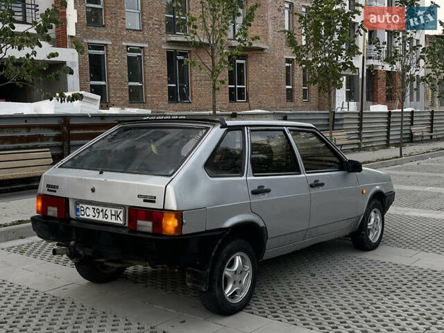 Сірий ВАЗ 2109, об'ємом двигуна 1.5 л та пробігом 250 тис. км за 899 $, фото 8 на Automoto.ua
