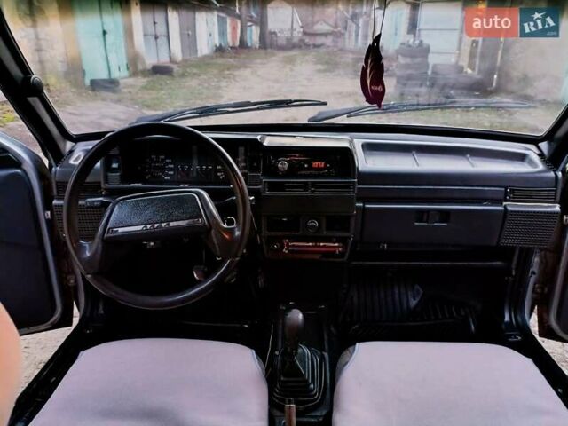 Серый ВАЗ 2109, объемом двигателя 1.5 л и пробегом 214 тыс. км за 1550 $, фото 19 на Automoto.ua