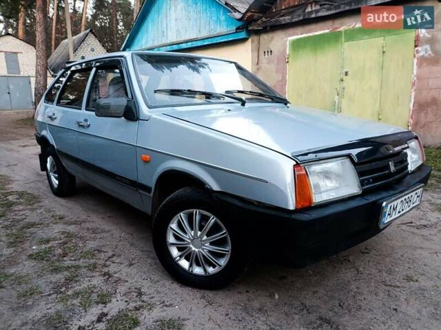 Серый ВАЗ 2109, объемом двигателя 1.5 л и пробегом 214 тыс. км за 1550 $, фото 1 на Automoto.ua