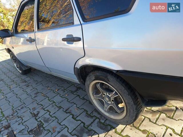 Серый ВАЗ 2109, объемом двигателя 1.5 л и пробегом 288 тыс. км за 1400 $, фото 7 на Automoto.ua