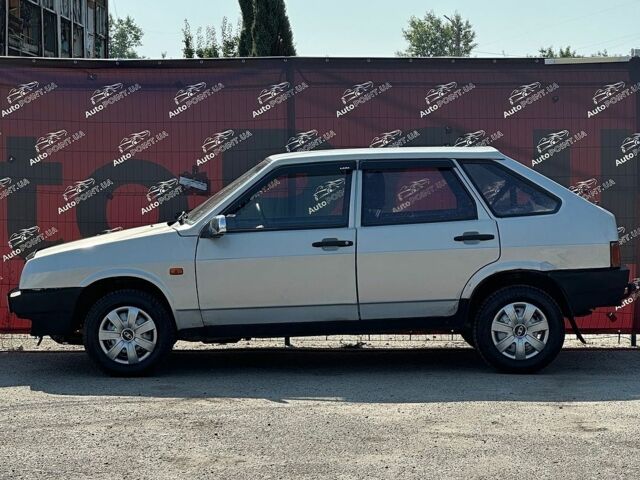 Сірий ВАЗ 2109, об'ємом двигуна 1.5 л та пробігом 239 тис. км за 1300 $, фото 4 на Automoto.ua