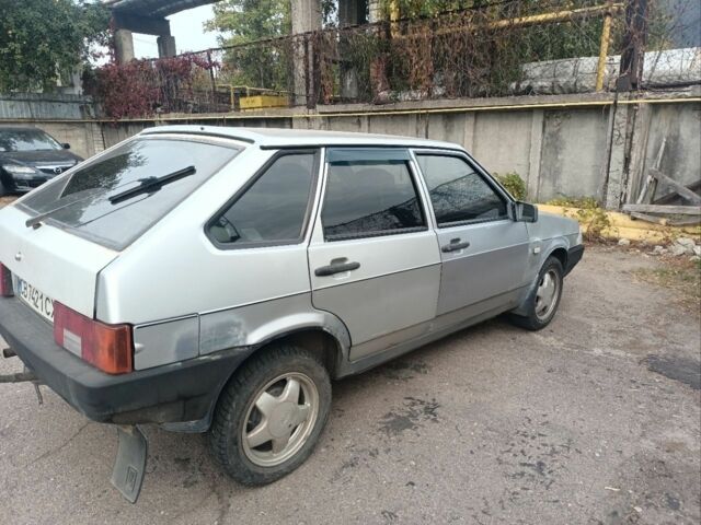 Серый ВАЗ 2109, объемом двигателя 1.5 л и пробегом 299 тыс. км за 1204 $, фото 1 на Automoto.ua